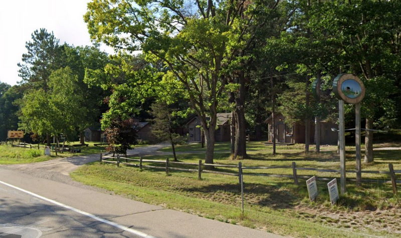 Pine Creek Lodge (McLellans Pioneer Settlement) - Street View